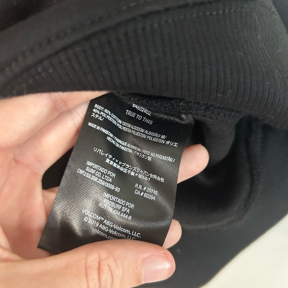 NWOT Volcom Daybreak Black Crewneck Sweatshirt, Size XS - Picture 5 of 7